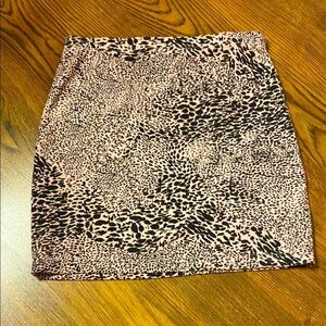 🌹 Stretch Mini Skirt 🌹